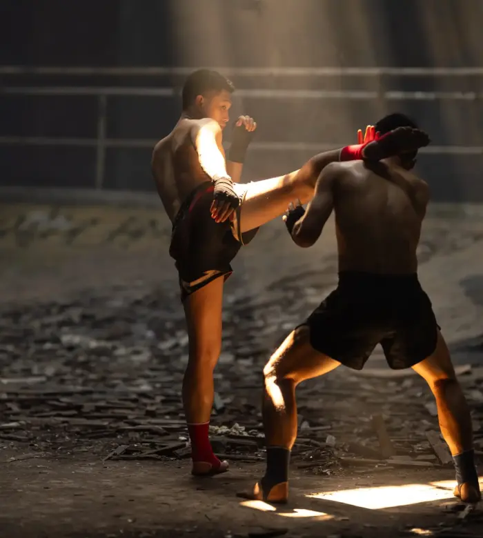 muay-thai-bare-knuckle-fighting-street-kick-boxin-2025-06-04-19-18-05-utc-min